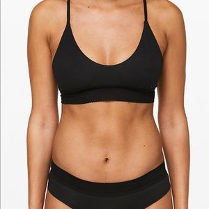 Lululemon Ever essentials bralette NWT SMALL